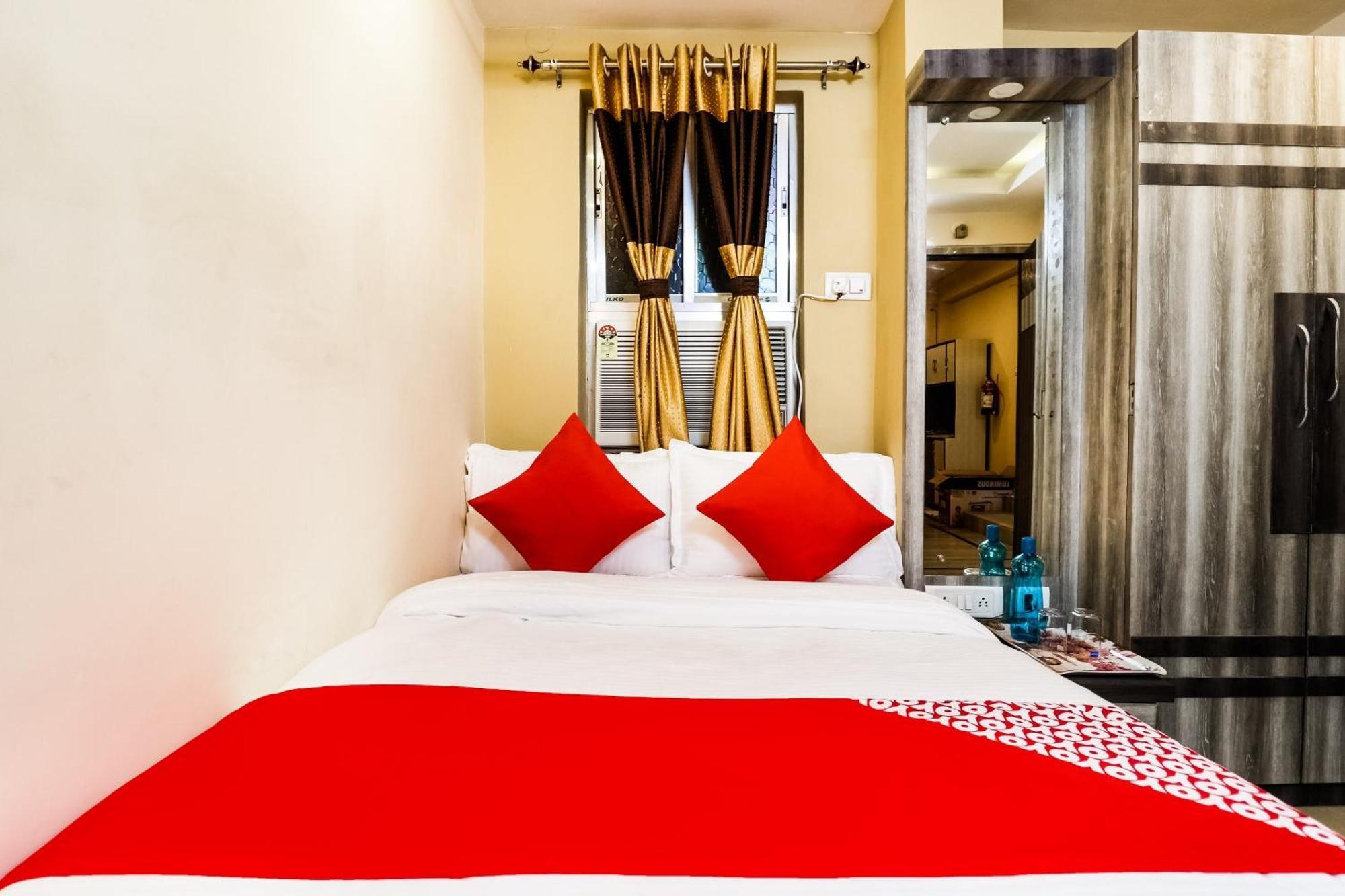 Hotel O Kuber Residency Near Birla Mandir Calcutta Exteriör bild